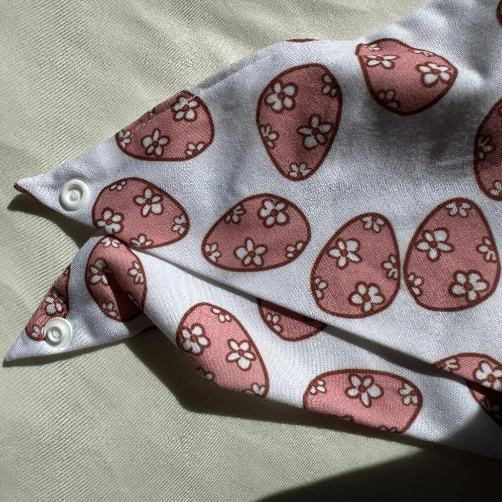 NWT Loic by Design Easter Egg Pattern Easter Dog Bandana, White and Pink, M